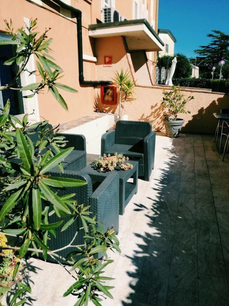 Hotel Astoria Altopascio Exterior foto